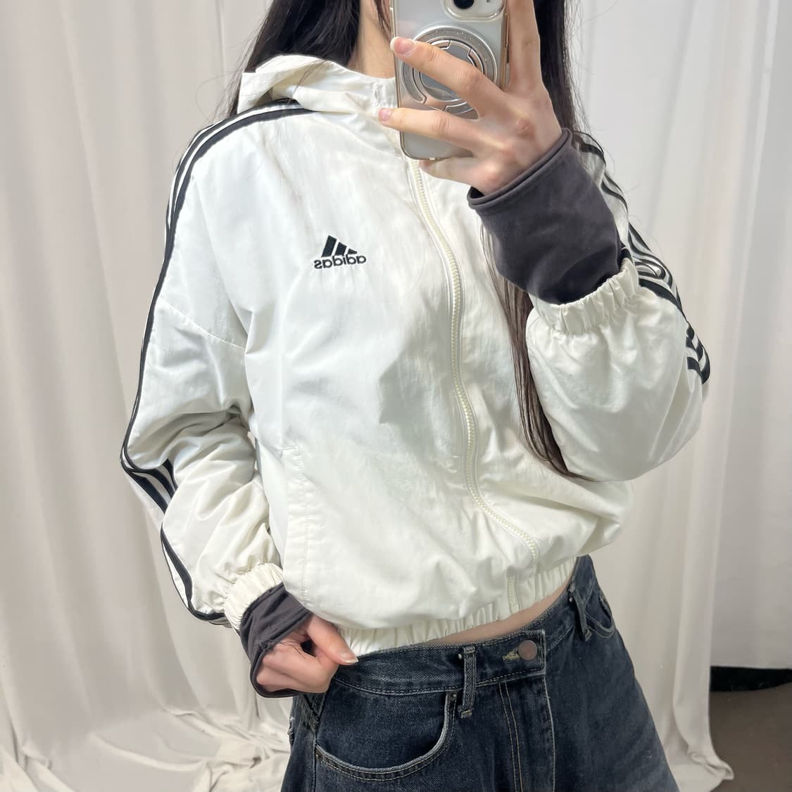Adidas White Windbreaker 상품이미지3