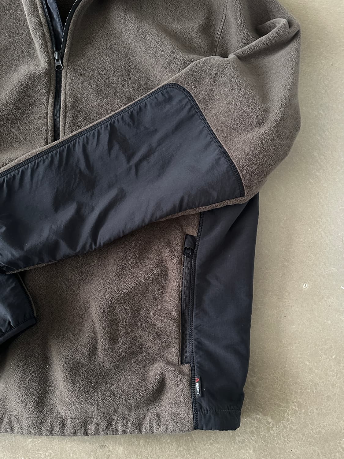 에디바우어 플리스 하프 집업 카키브라운 상품이미지3