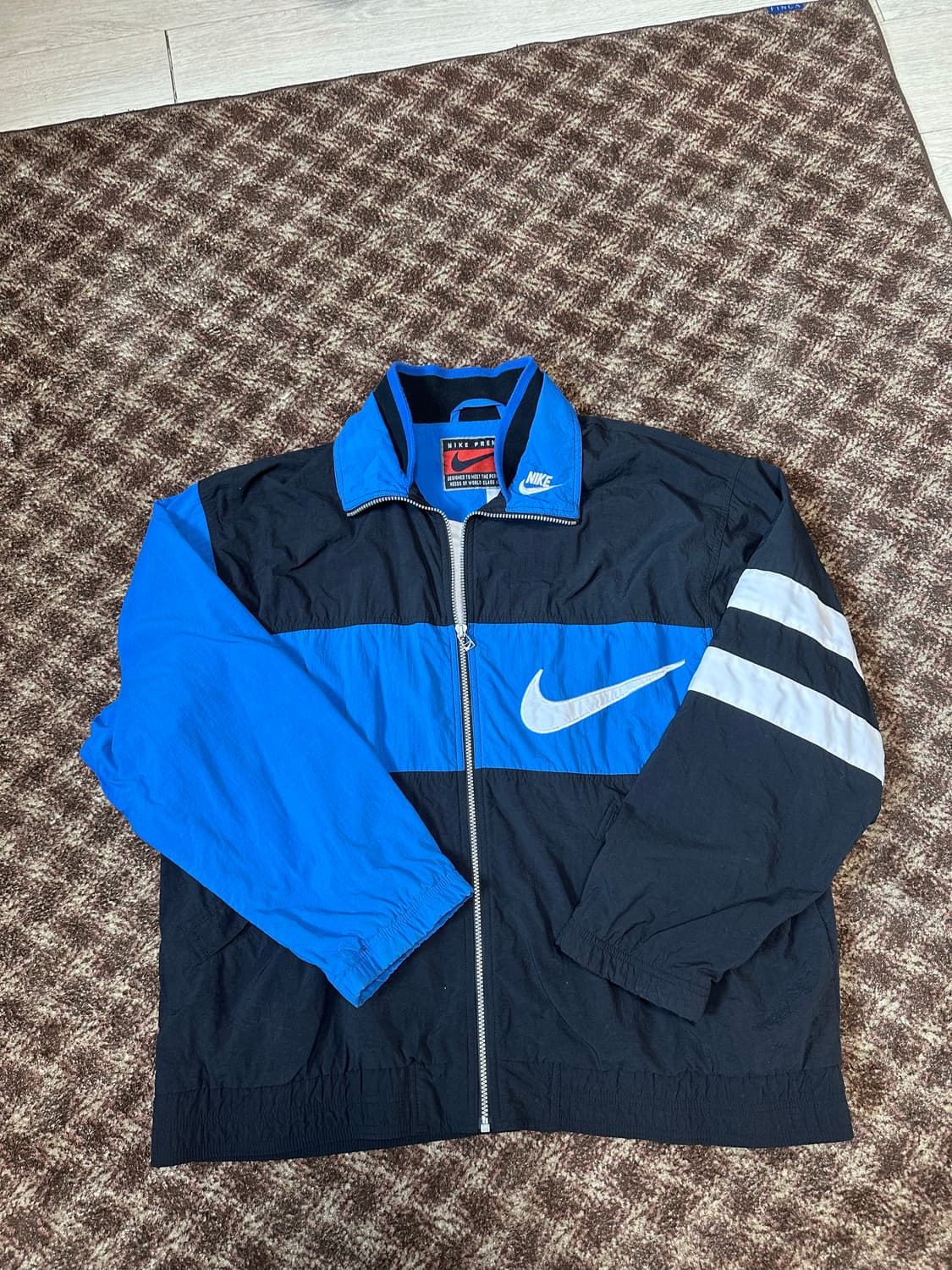 나이키 빈티지 바람막이 L 상품이미지1