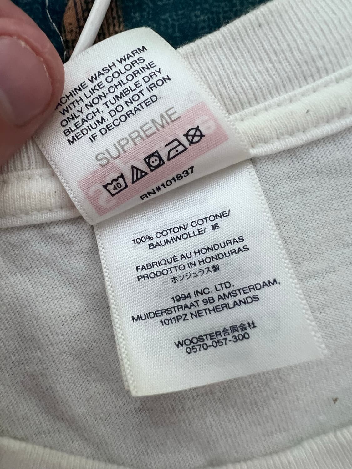 25fw 슈프림 supreme  어나운싱 화이트 반팔 티셔츠 상품이미지4