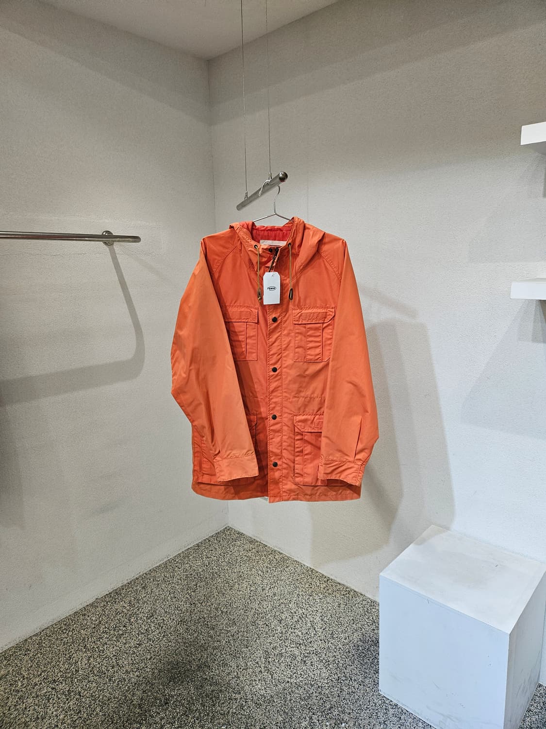 리바이스 후드 바람막이 자켓 상품이미지1