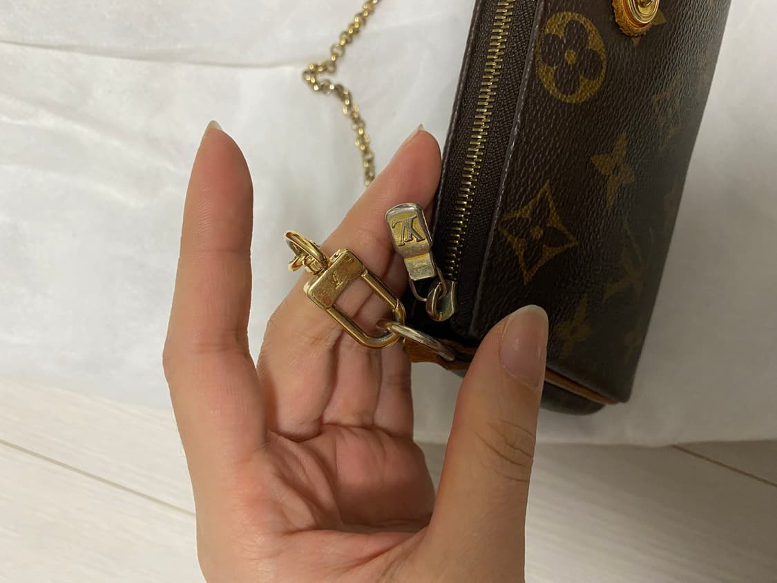 루이비통 모노그램 에바 클러치 상품이미지8