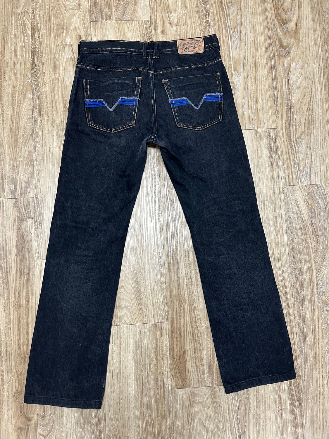 디젤 자티니 흑청바지 33 상품이미지1