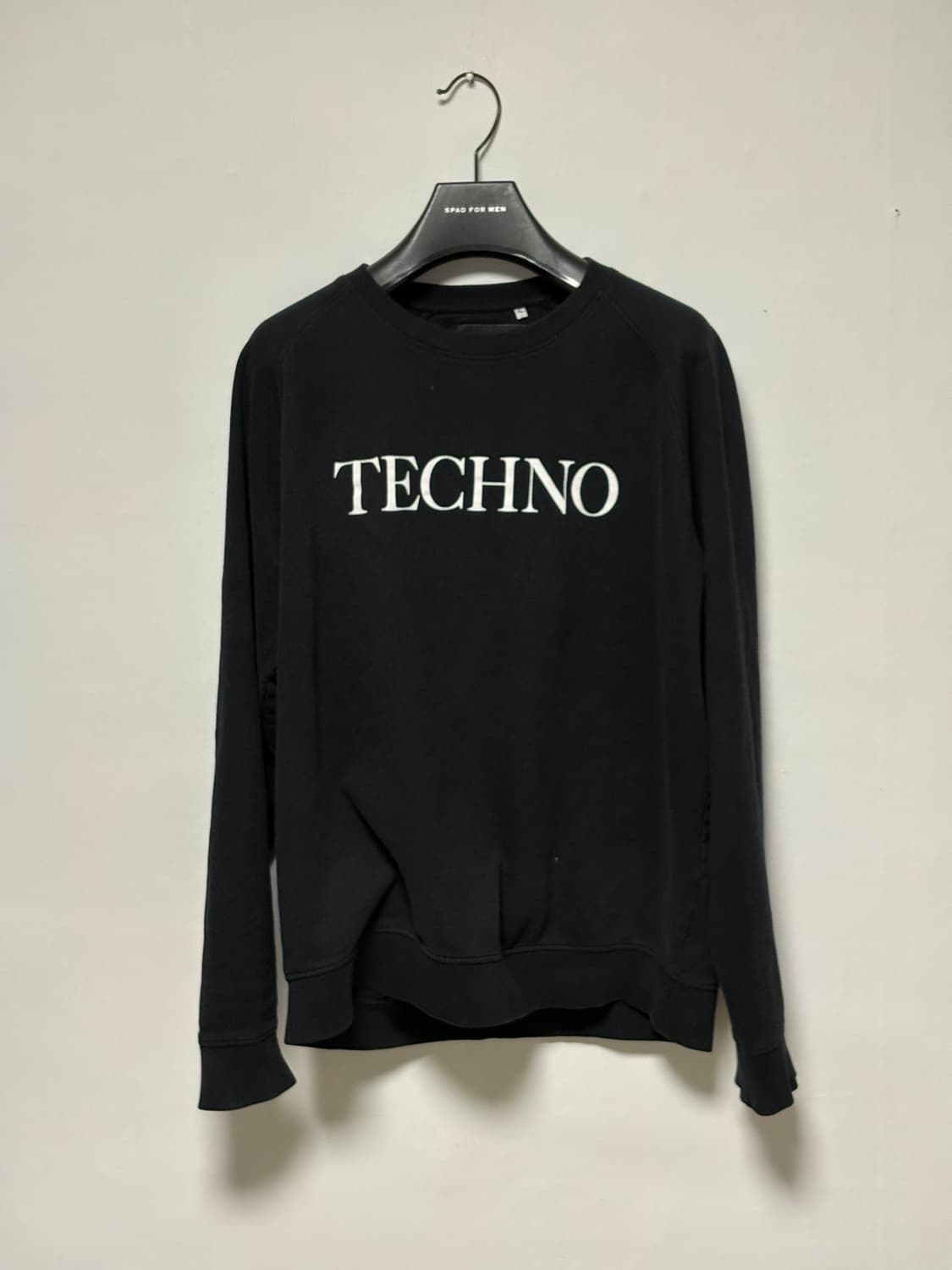 IDEA 테크노 맨투맨 상품이미지1