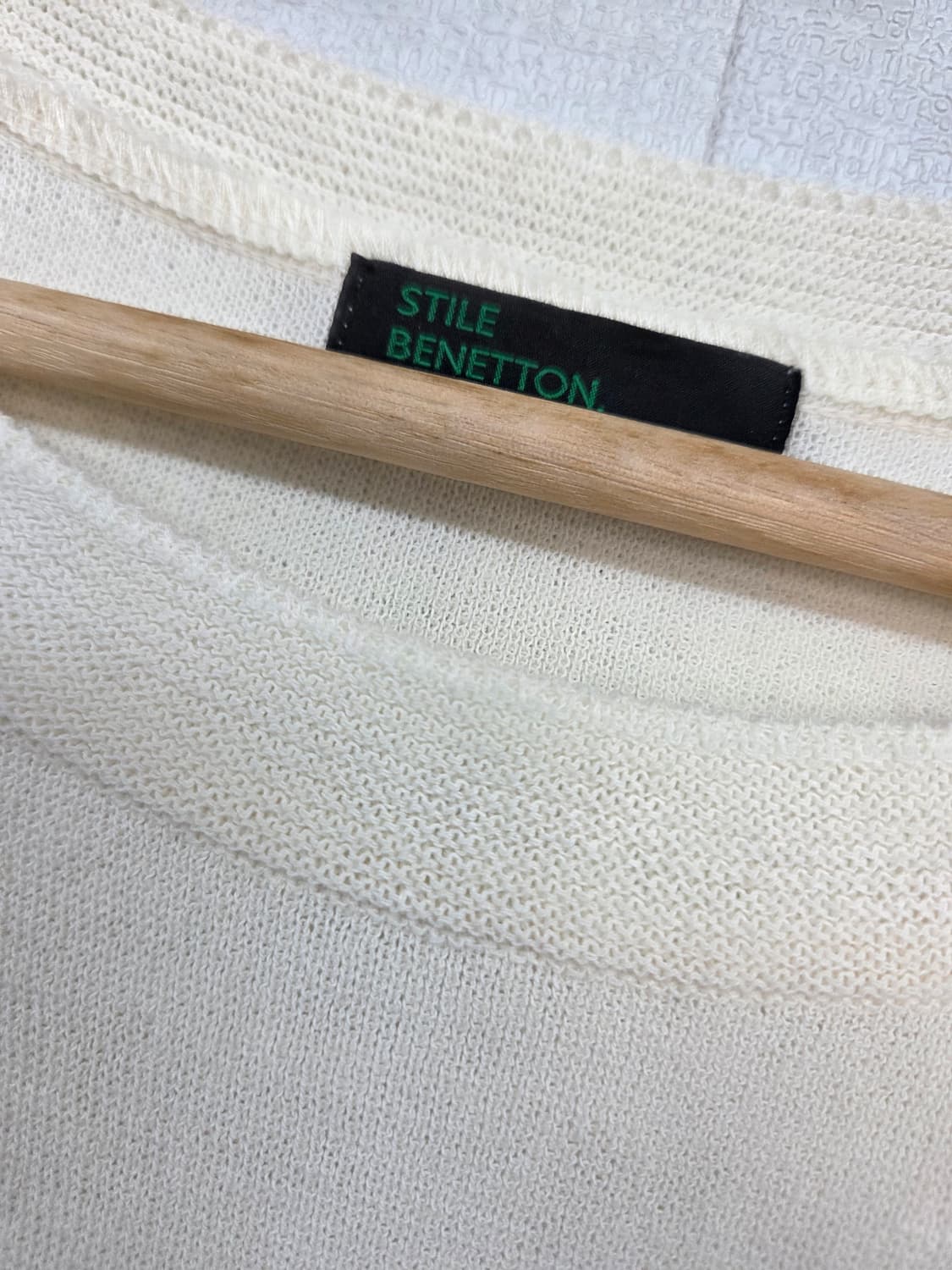 베네통   자수 반팔니트티 상품이미지4