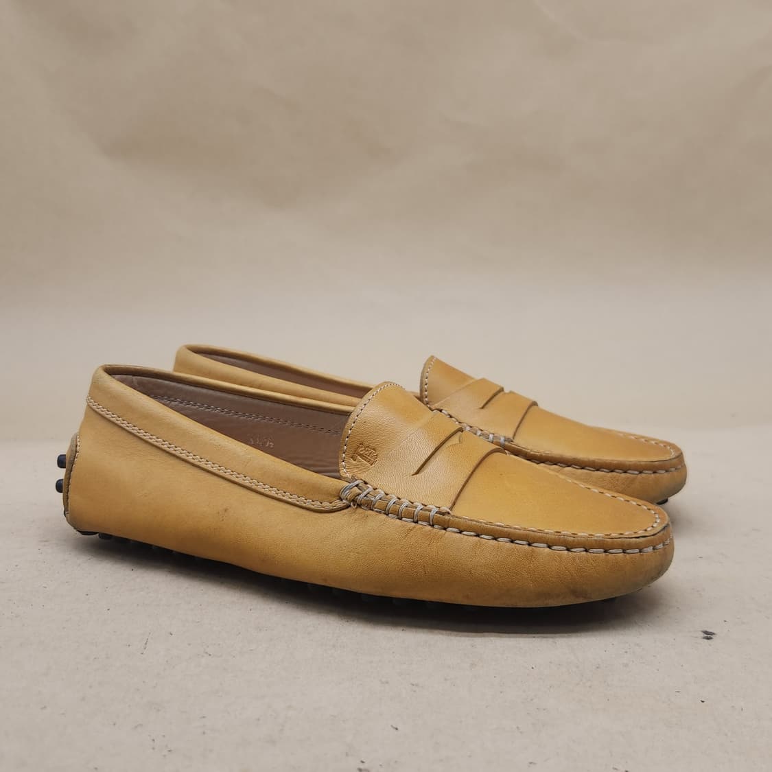 토즈 고미노 여성드라이빙슈즈34.5 225 상품이미지1