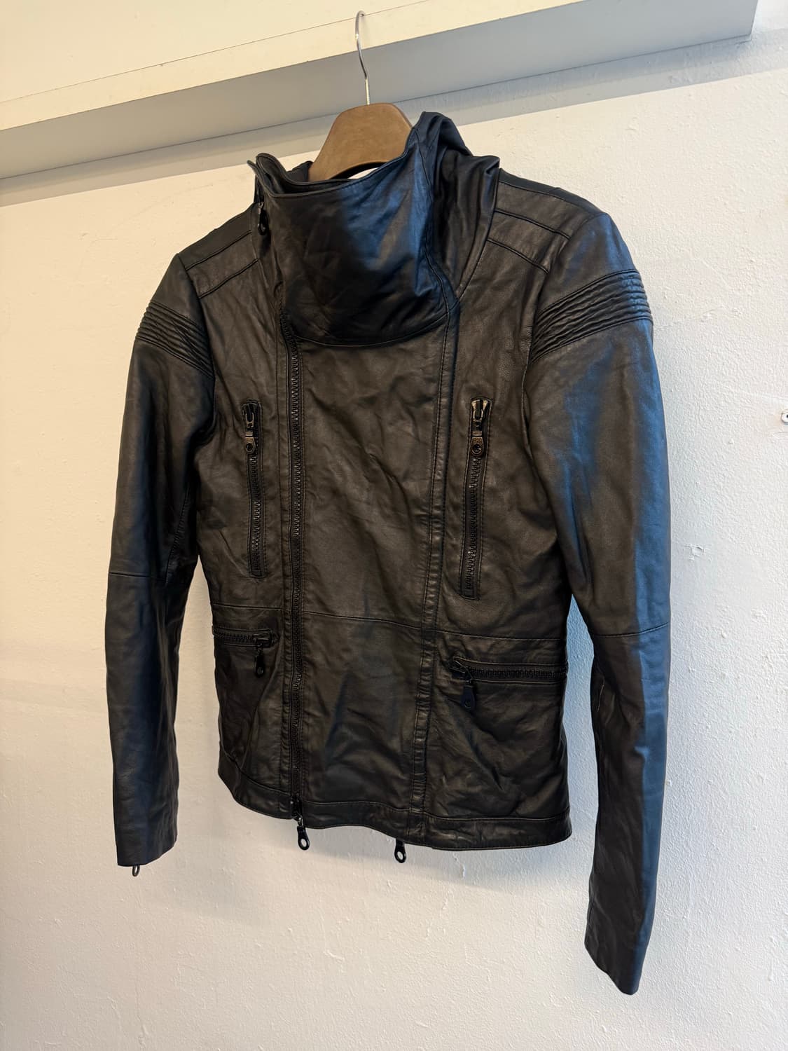 지에다 양가죽 후드자켓 상품이미지2