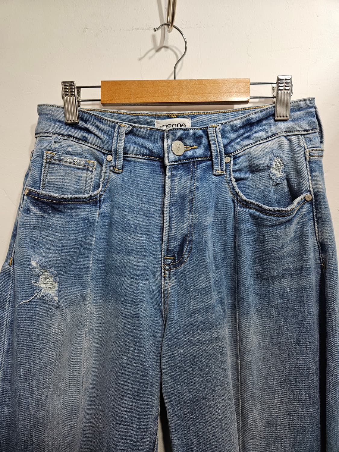 미국 Insane Gene 브랜드의 데미지 컷팅진 상품이미지2