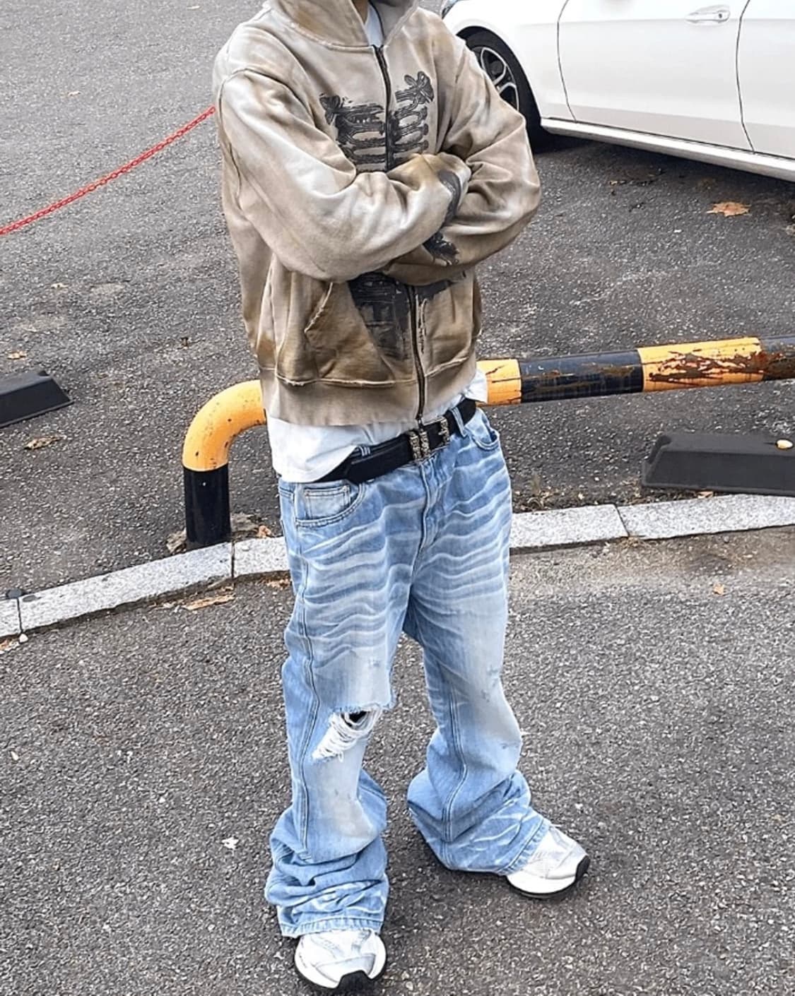 언더마이카 오버 플레어진 연청 상품이미지1