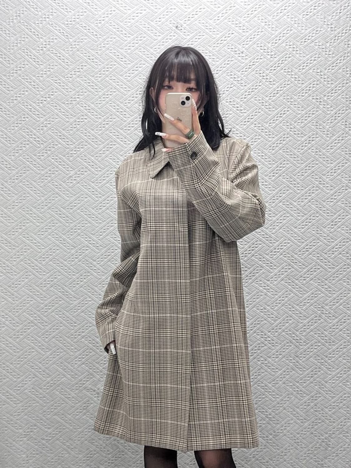 아페쎄 APC 아이유 모던시크 캐주얼 체크 미디 맥코트 L C11021 상품이미지1