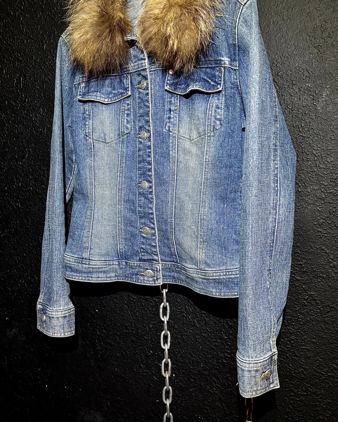 Denim Fur Collar Jacket – Light Wash  상품이미지4