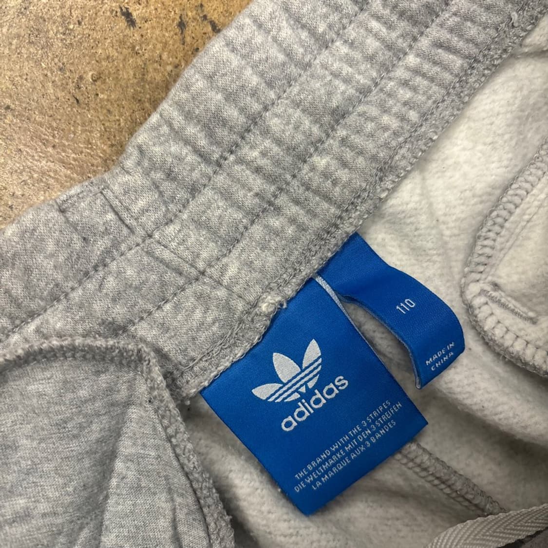 [정품/110] 아디다스 오리지널 회색 트레이닝 바지  상품이미지4
