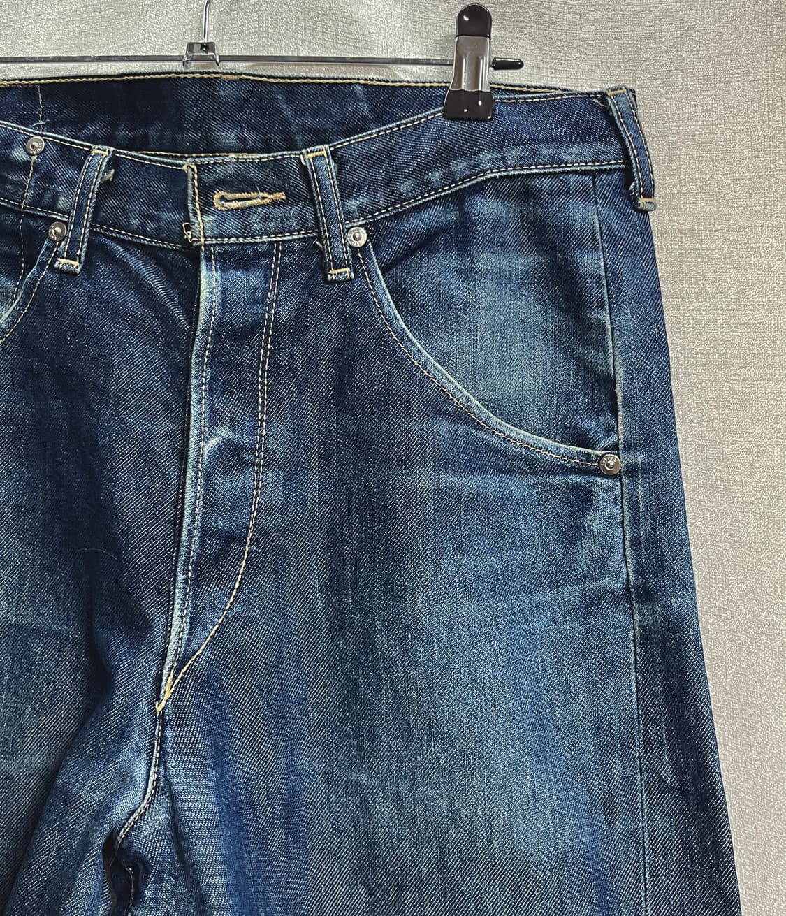 리바이스 엔지니어드 커브드 데님팬츠 청바지 31 상품이미지3