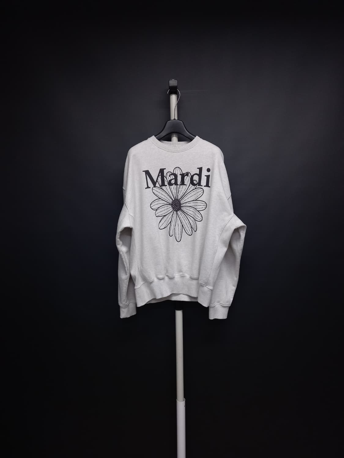 마르디메크르디 춘추동 루즈박시핏 맨투맨 F 44-77 상품이미지1