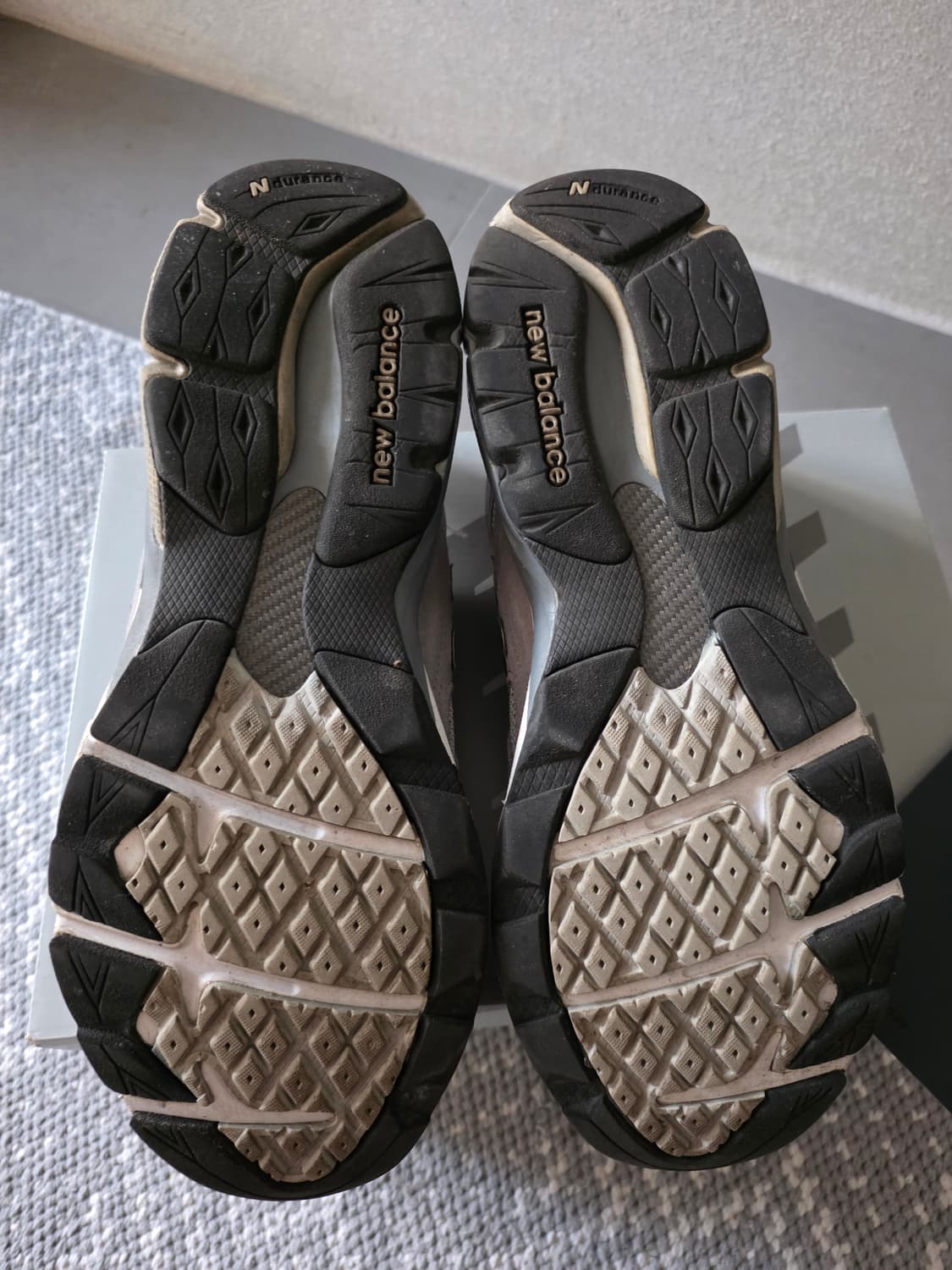 뉴발란스 990v3 280 상품이미지4