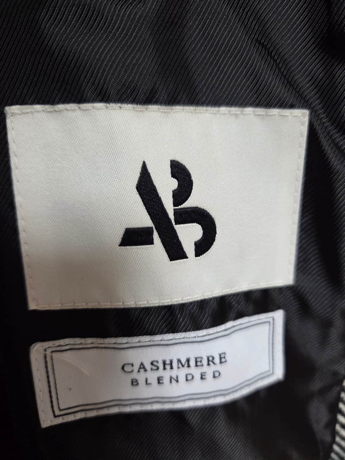 앤더슨벨 헤링본 캐시미어 더블 롱코트 L 상품이미지4