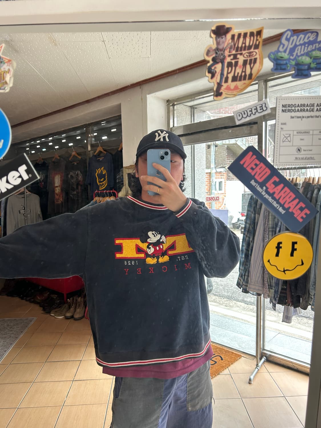 Mickey mouse sweatshirts 상품이미지8