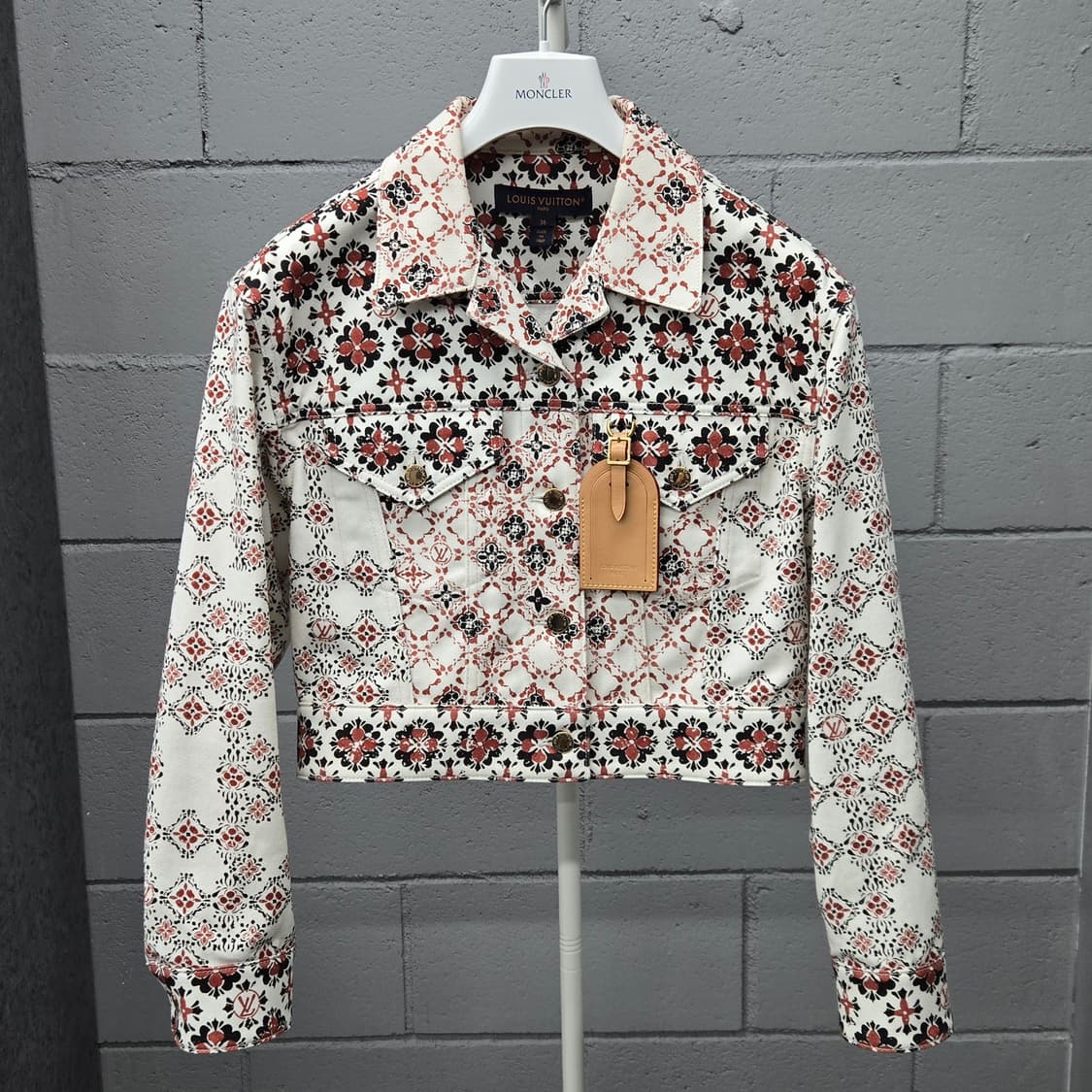 백화점판 / 루이비통 LV 플로랄 모노그램 데님 자켓 36 상품이미지2