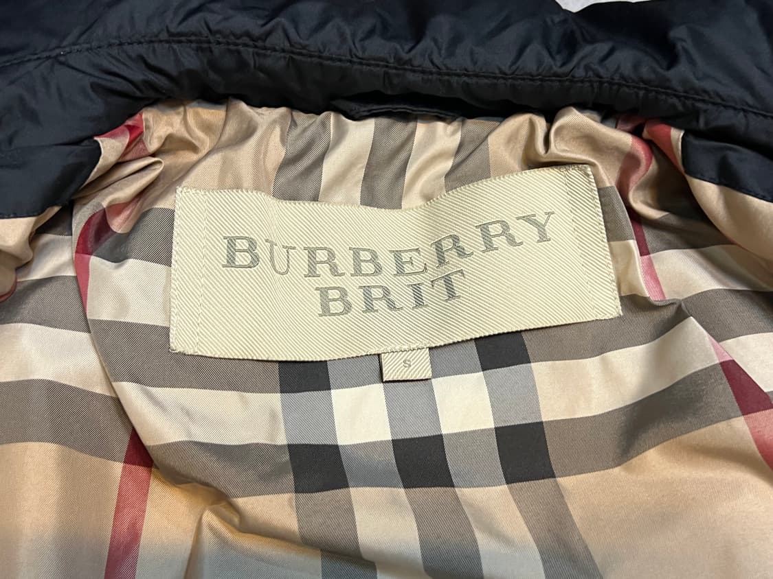 버버리 브릿 블랙 퀼팅 하프 롱패딩 s/p  상품이미지6