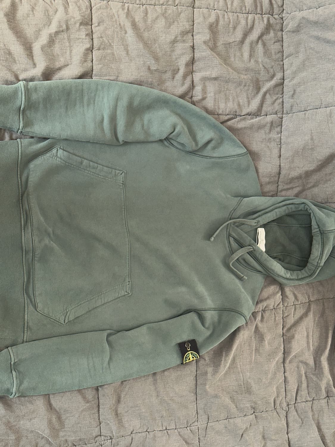 스톤아일랜드 25 fw카키색 후드티 상품이미지1