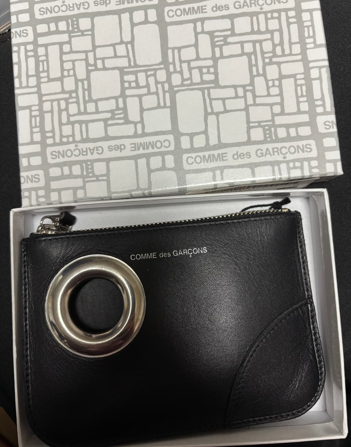 꼼데가르송 아일렛지갑 상품이미지1