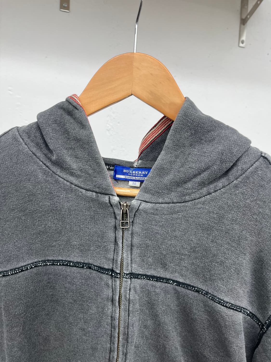 ~66) BURBERRY  WASHED HOOD ZIP-UP 상품이미지2