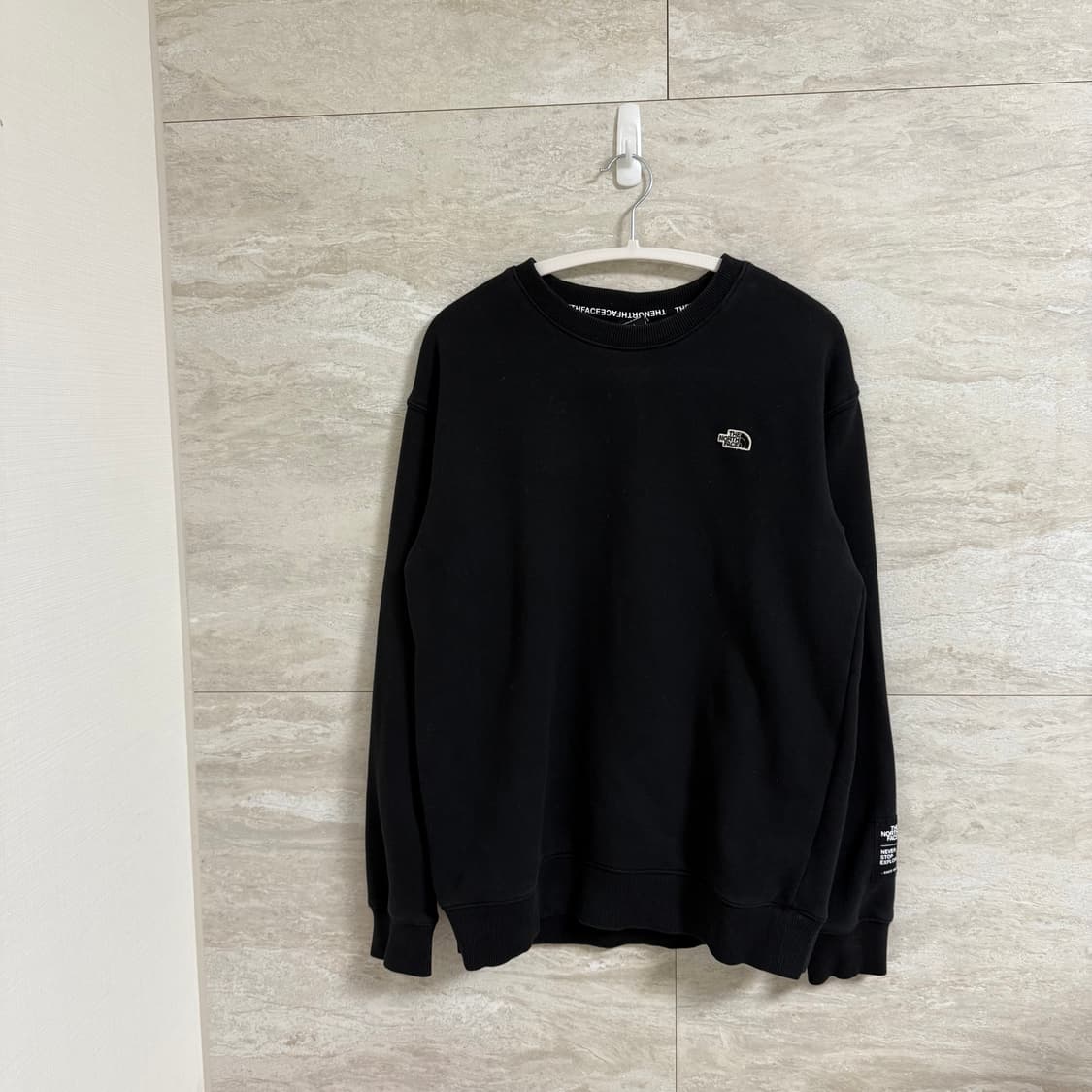 노스페이스 맨투맨 상품이미지2