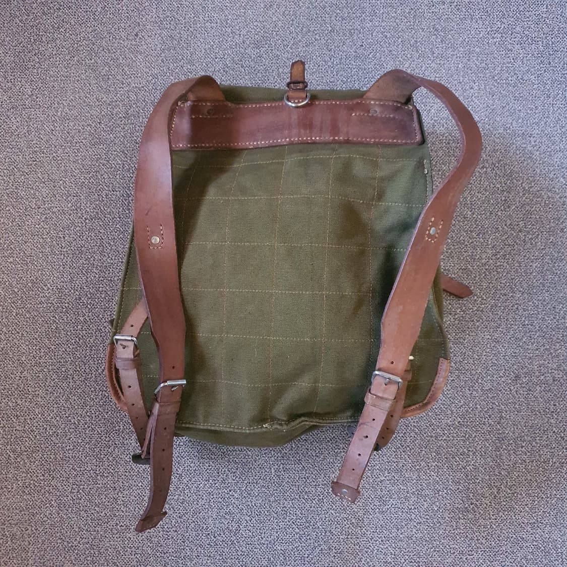 70s 루마니아군용 배낭 상품이미지4
