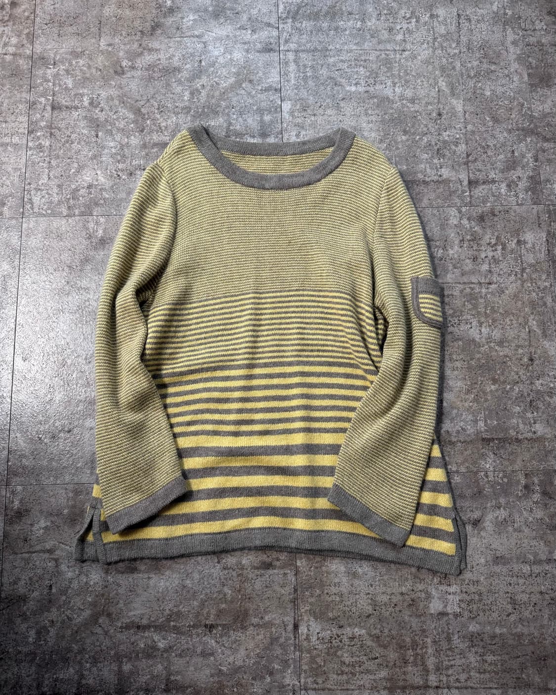 울/앙고라 블렌디드 포켓 디테일 니트  상품이미지5