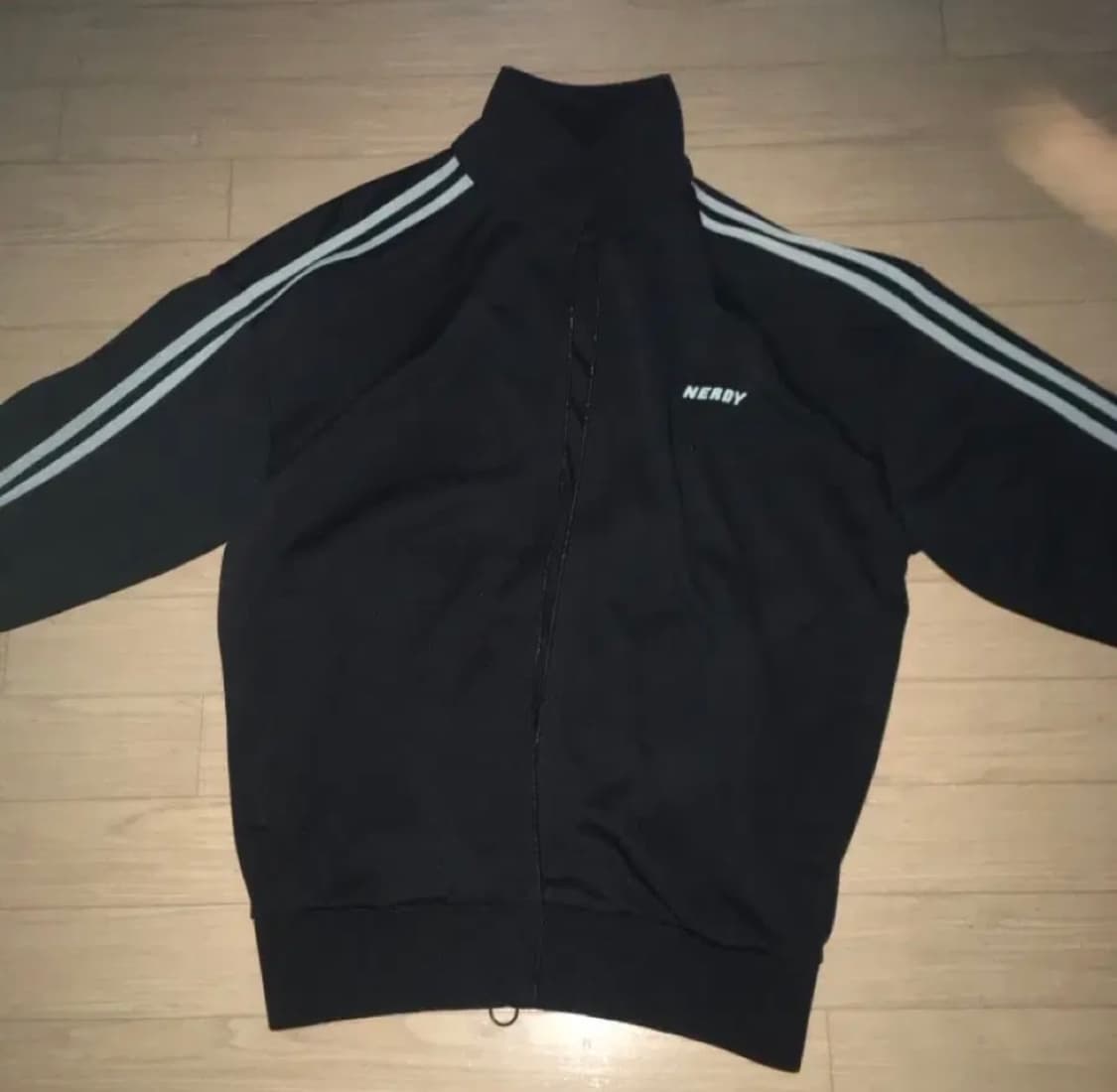 Nerdy 널디 저지 양도합니다 스트레이키즈 리노 착용 상품이미지1