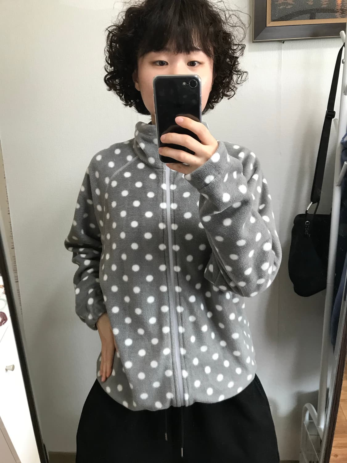 콜로신스 도트후리스집업 상품이미지3