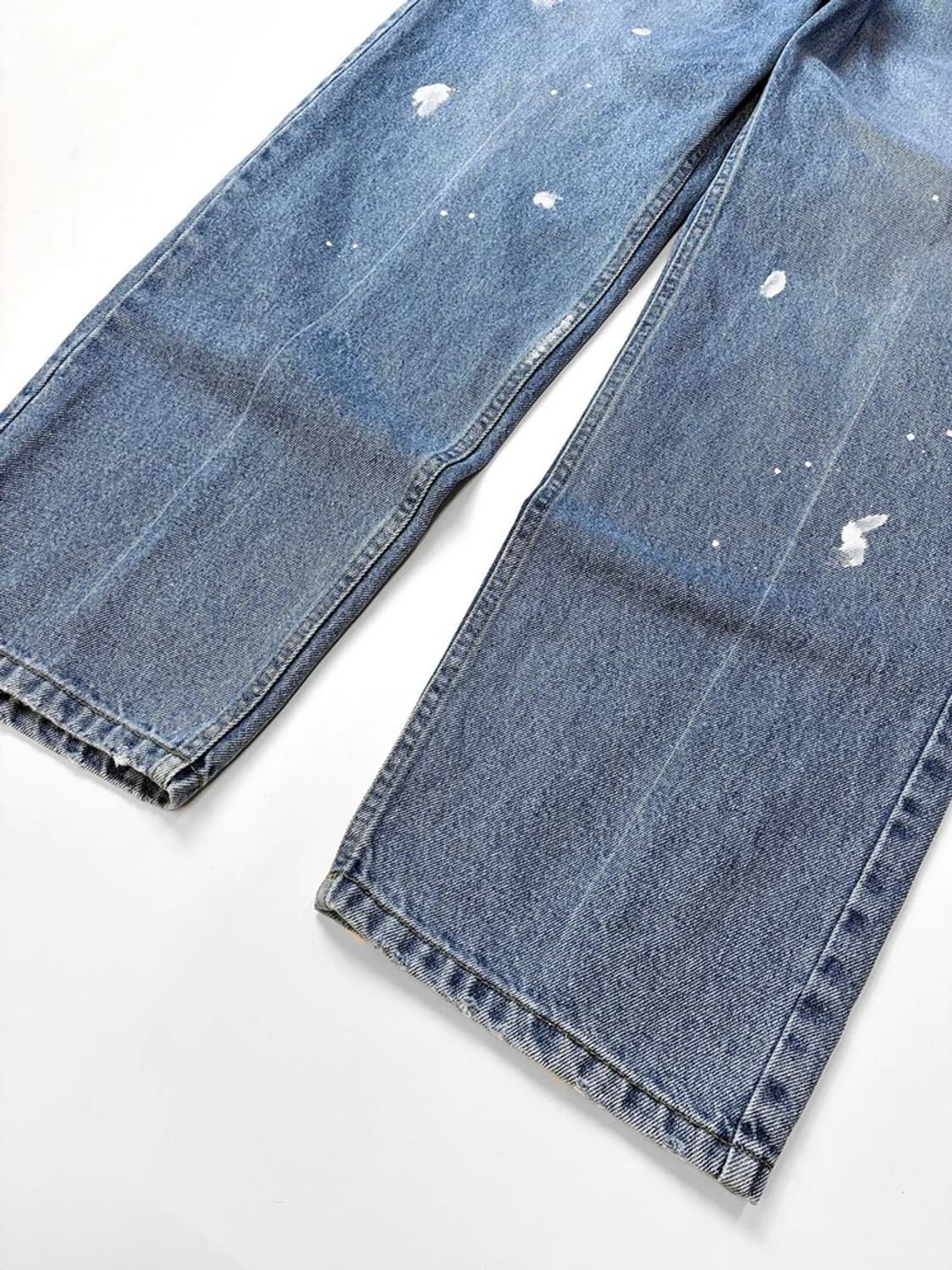 솔리드옴므 19ss 워싱 페인팅 테이퍼드 데님 팬츠 PN5349 상품이미지4
