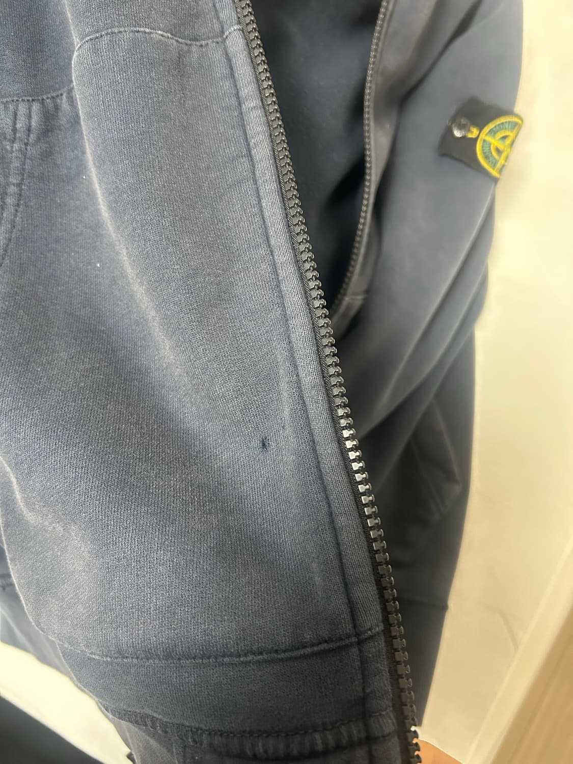 스톤 아일랜드 후드집업 네이비 s 상품이미지4