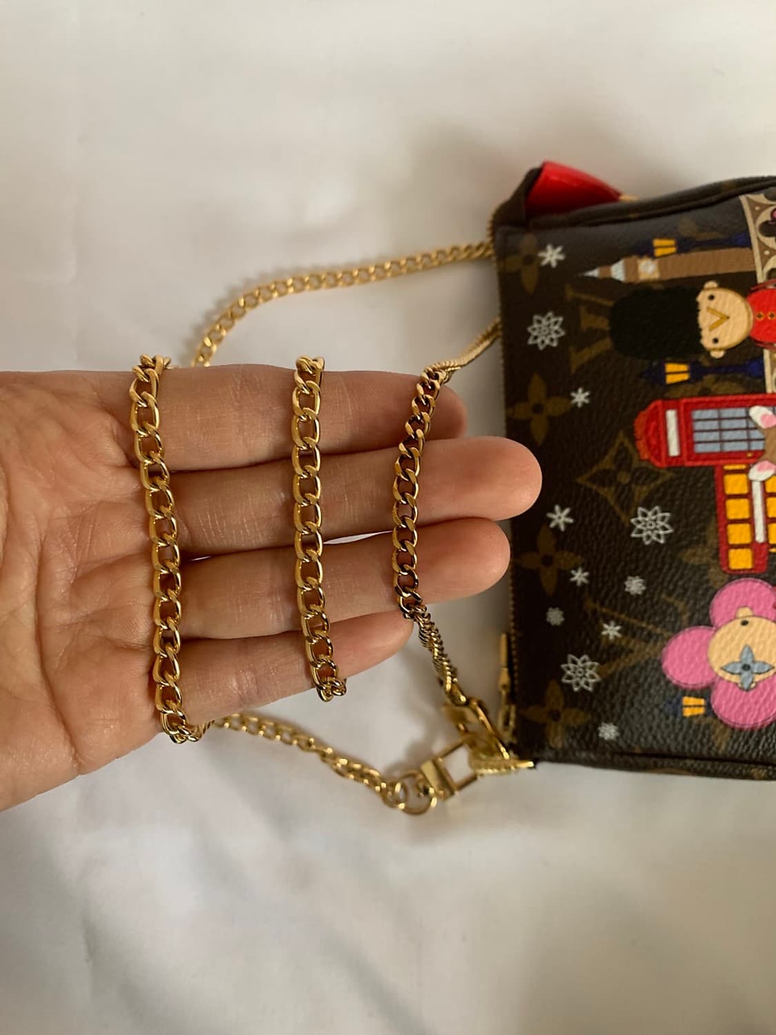 루이비통 미니 포쉐트 악세수아 상품이미지7