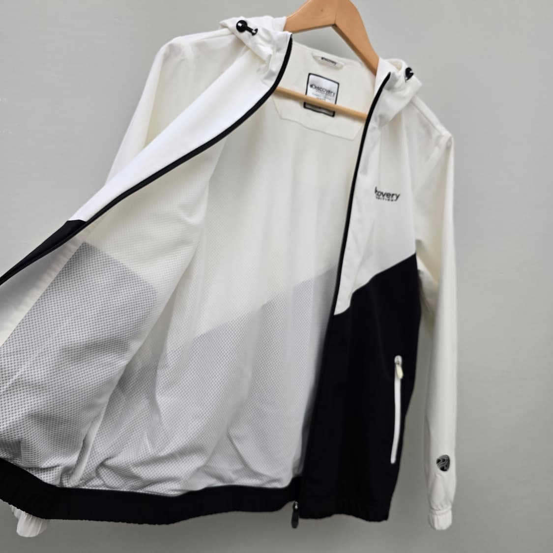 디스커버리 이노블럭 후디드 바람막이 상품이미지4