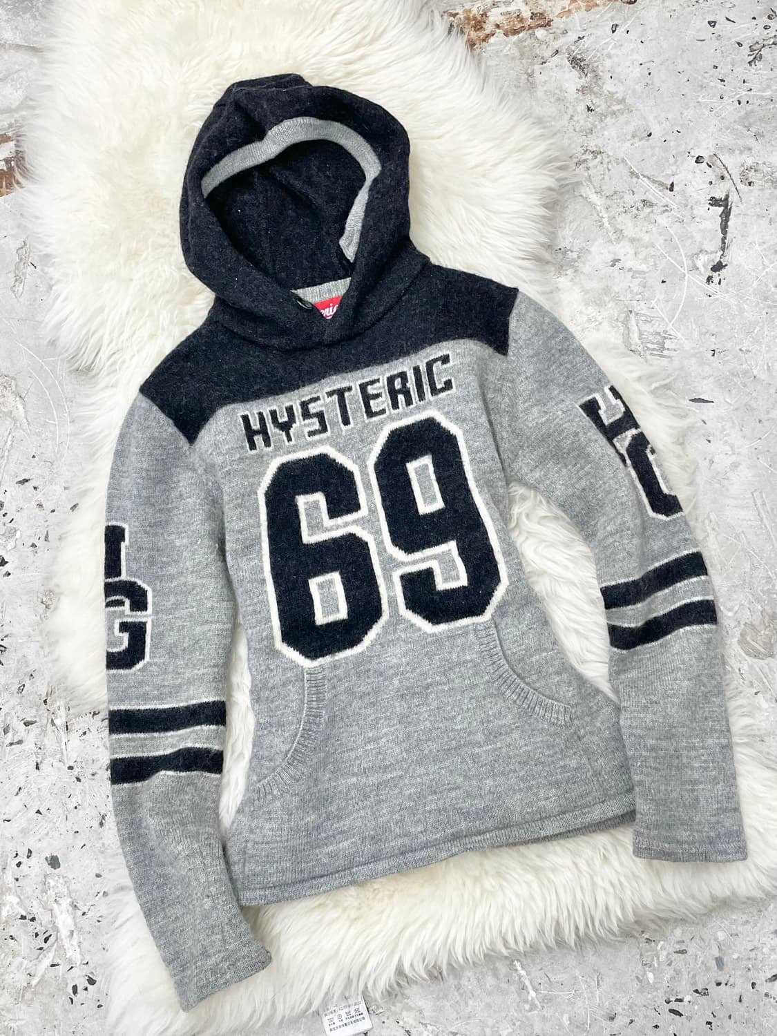 90s 히스테릭글래머 울 로고 버튼 니트 상품이미지2