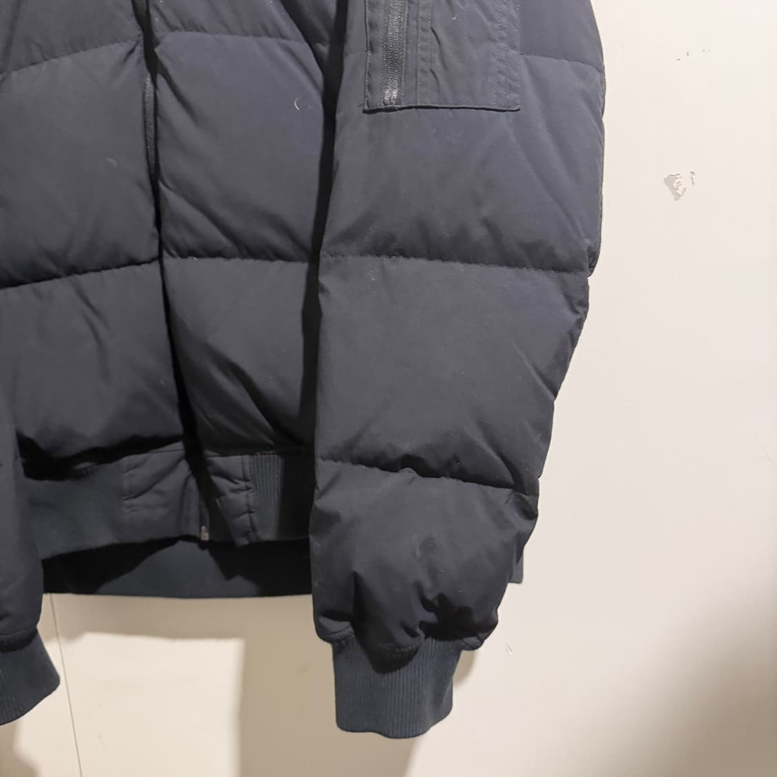 아디다스 MA-1 구스다운 패딩 점퍼 상품이미지4