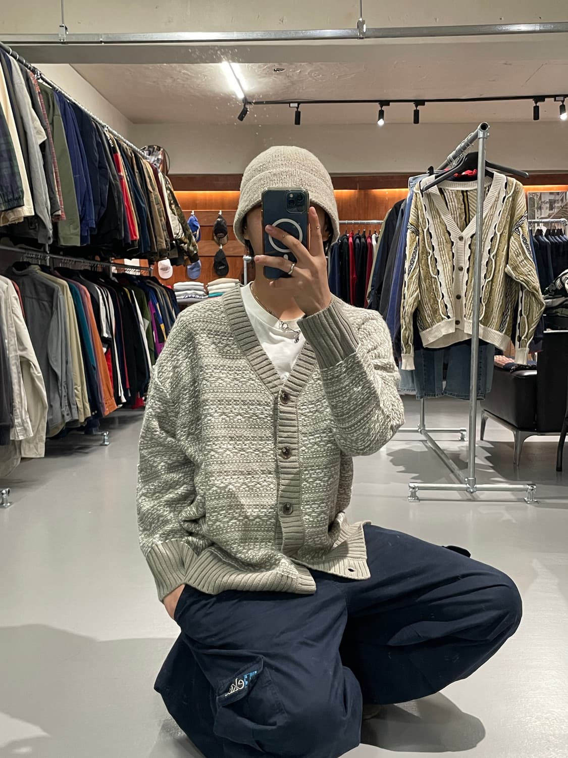 빈티지 V넥 가디건   상품이미지1