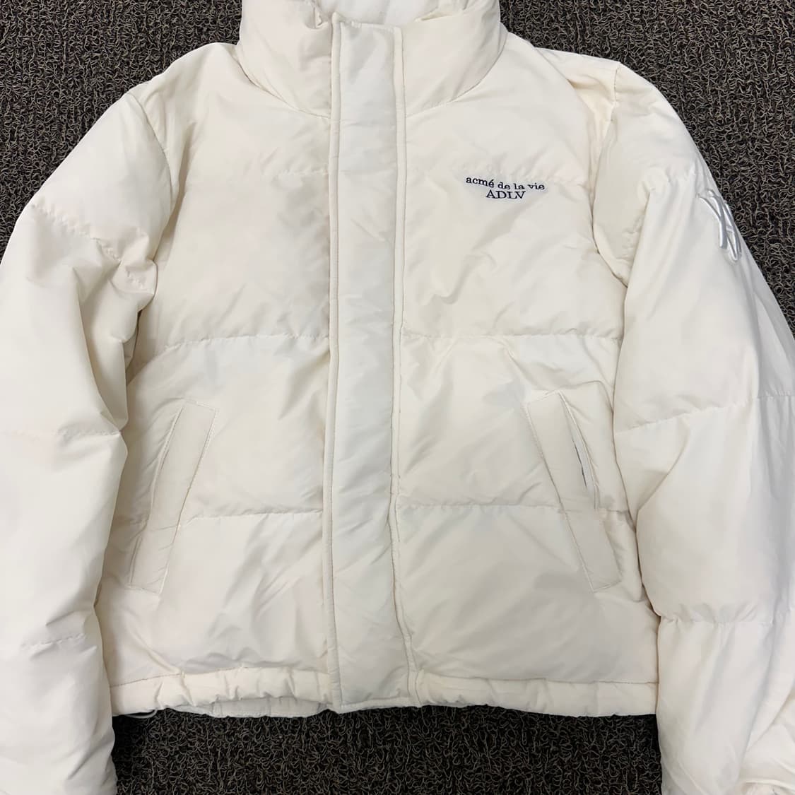 아크메드라비 여성 덕다운 패딩 아이보리 0사이즈 상품이미지3