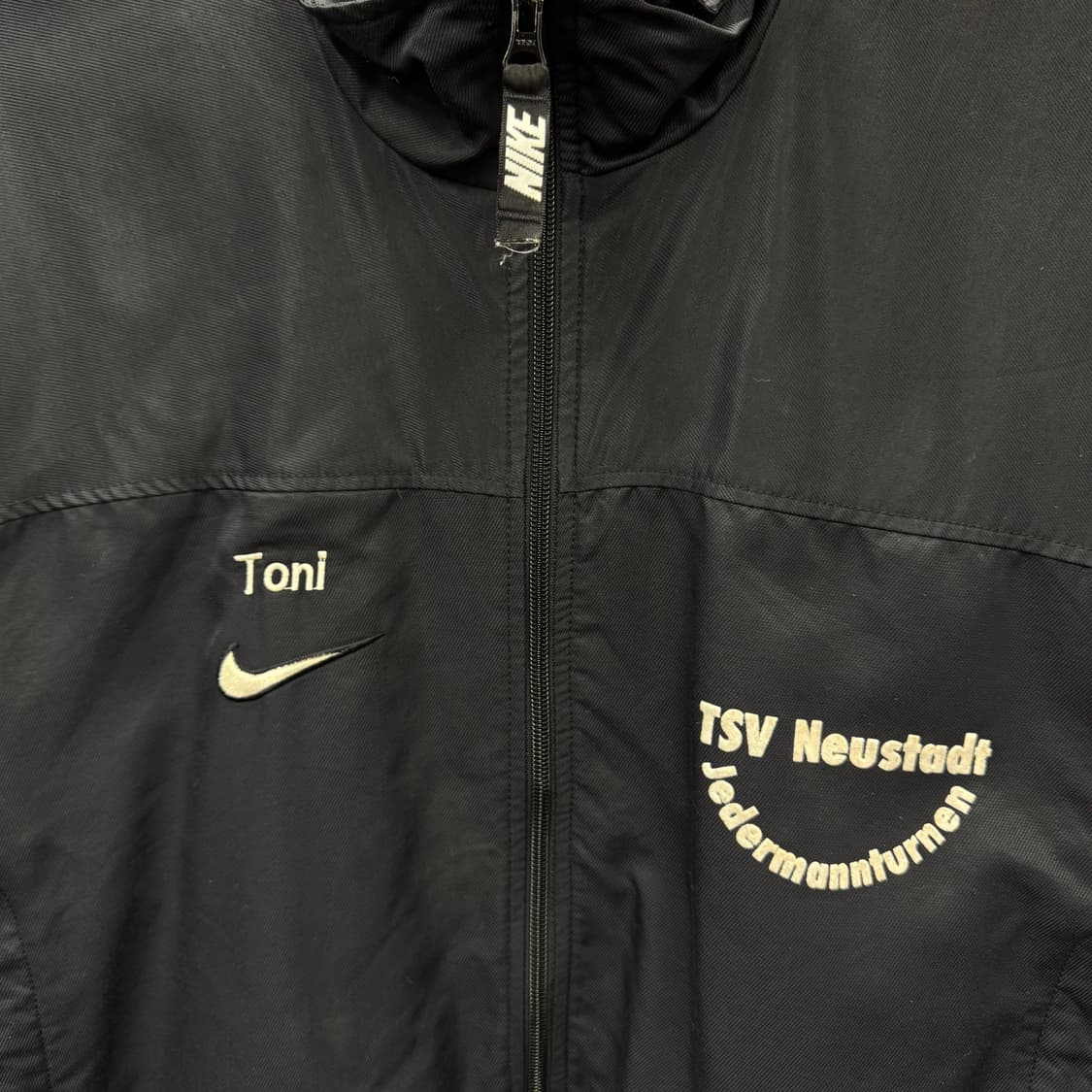 90s 나이키 올드스쿨 바람막이 후면 빅 스우시 포인트 레드 블랙 상품이미지5