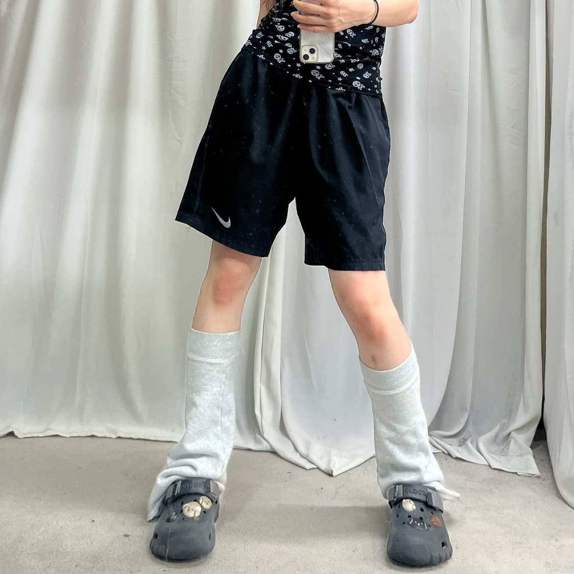 Nike black running shorts 상품이미지1