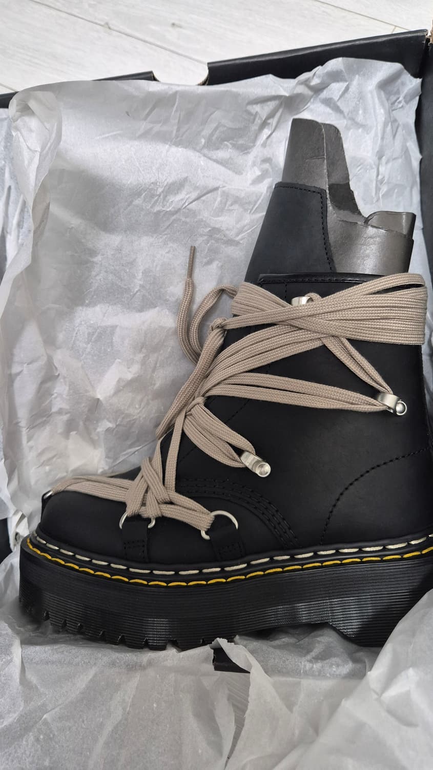 릭오웬스 닥터마틴 1460 쿼드 솔 메가 레이스 부츠 상품이미지1