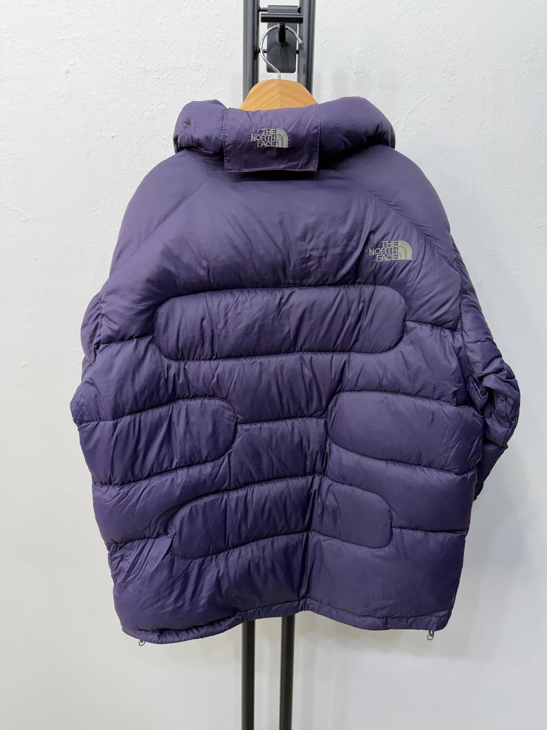 정품) 노스페이스 남성 목로고 패딩 M 상품이미지1