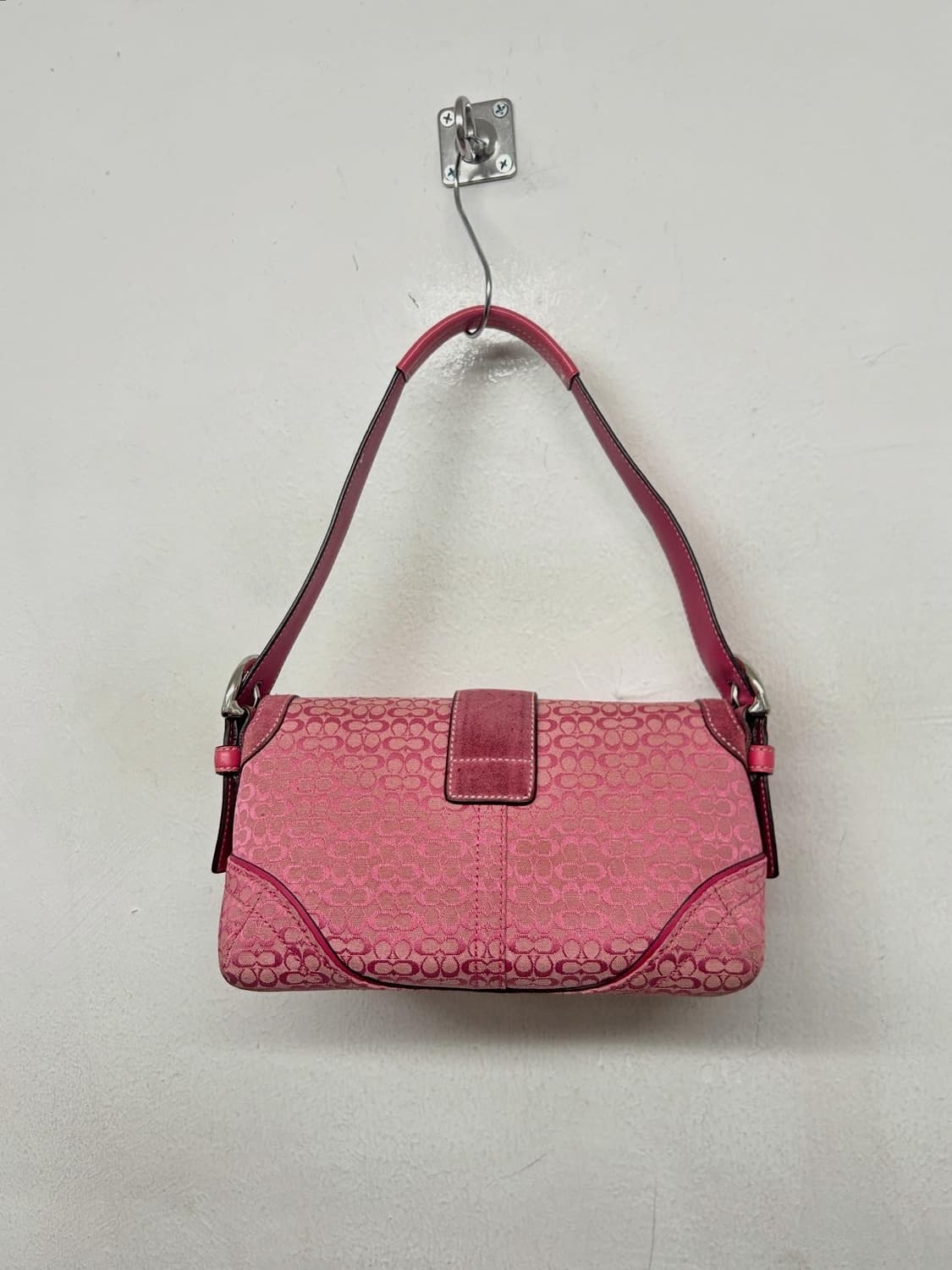코치 Y2K 핑크 시그니처 미니 숄더백 상품이미지6