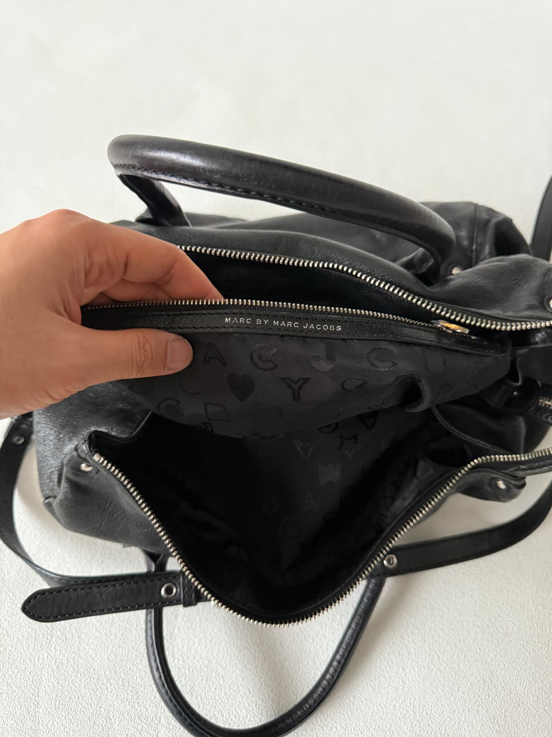 마크제이콥스(Marc Jacobs) 레더 크로스 토트백 상품이미지9