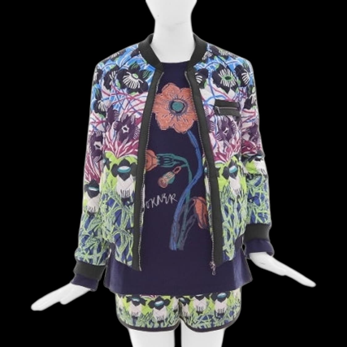 티렌 유니크 플라워 프린팅 퀄팅 여성 블루종점퍼 55/정가 45만원 상품이미지7