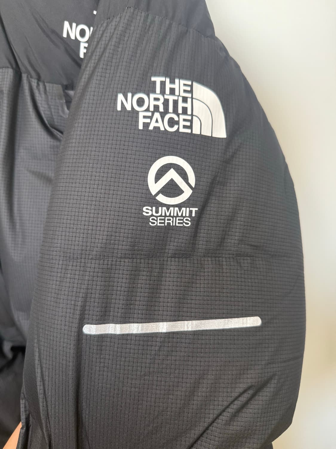 노스페이스 재팬 히말라얀 파카 남녀공용 다운 패딩 고어텍스  상품이미지3