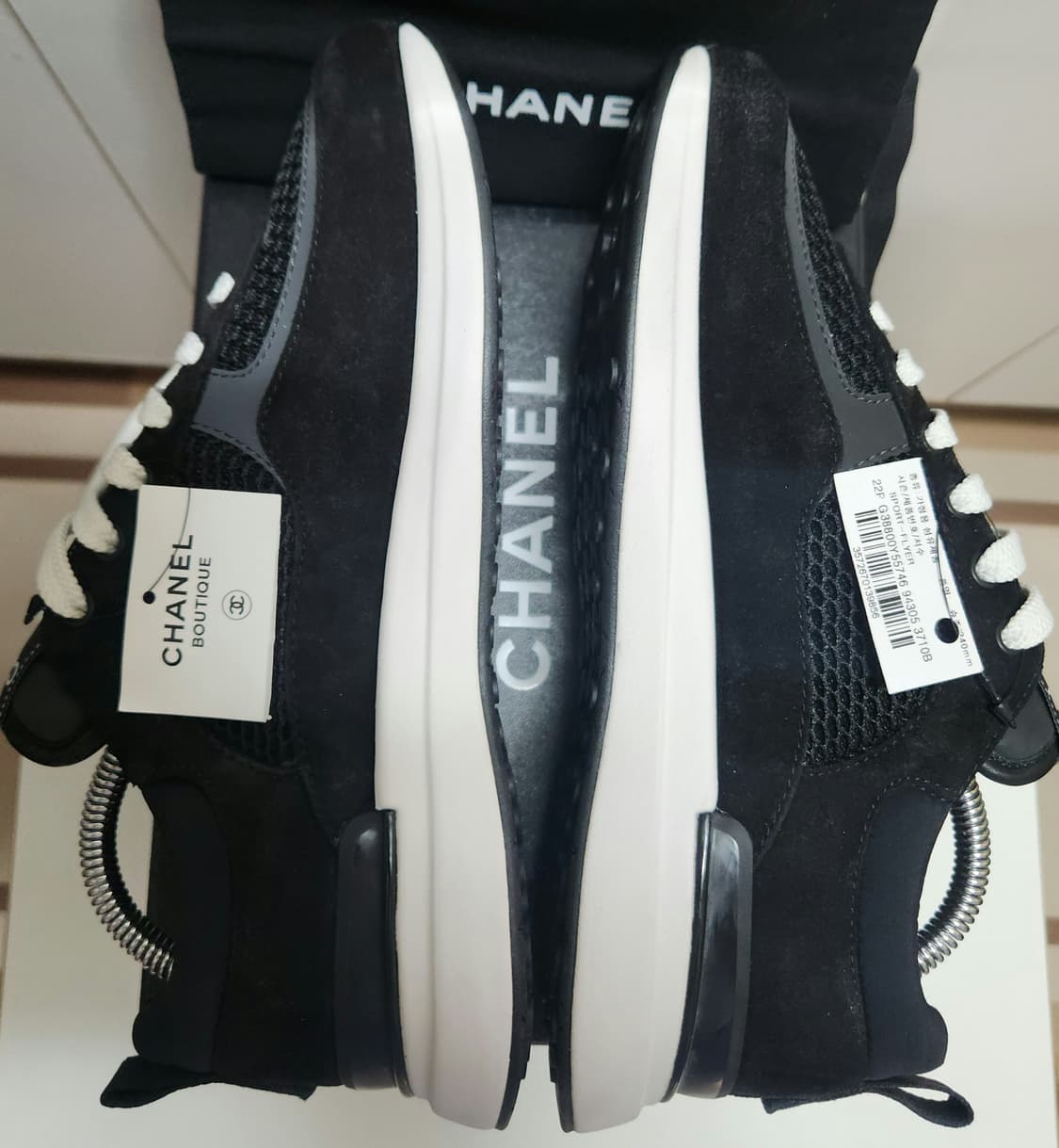 [정품) 샤넬 스니커즈 운동화 메쉬 스웨이드 카프스킨 테니스 37 새상품 상품이미지4