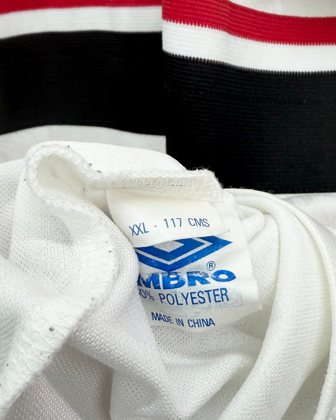 엄브로 97-99 맨체스터 유나이티드 어웨이 리그킷데이비드 베컴 상품이미지8