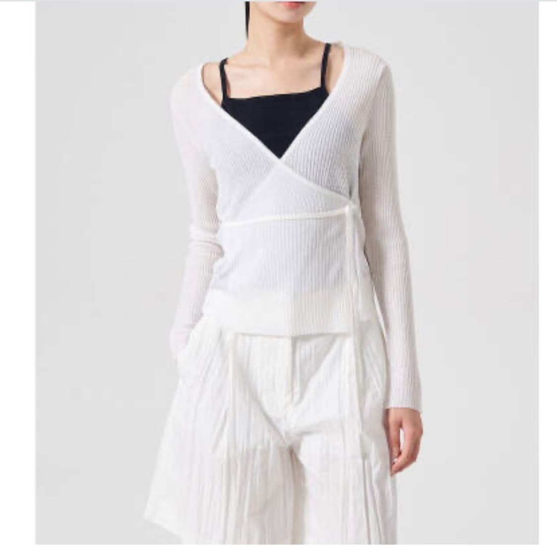 (새제품) 에잇세컨즈 슬리브리스 레이어드 니트 아이보리 상품이미지2